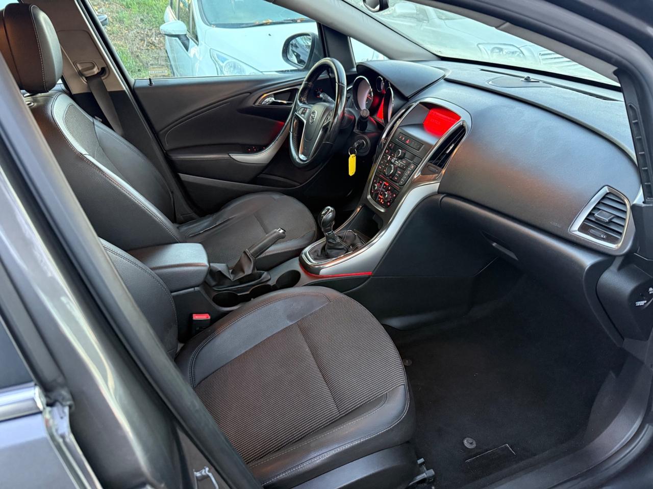 Opel Astra 1.7 CDTI 110CV Sports Tourer Cosmo