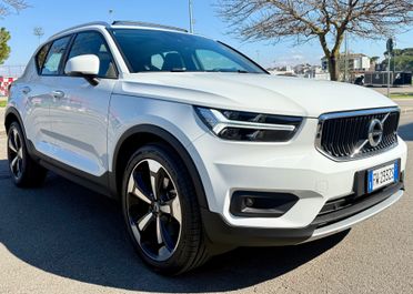 Volvo XC40 D4 AWD 190CV Geartron. Momentum TETTO