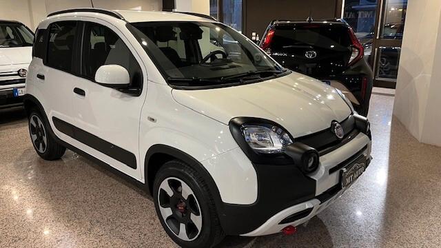 Fiat Panda Cross 1.0 FireFly S&S Hybrid