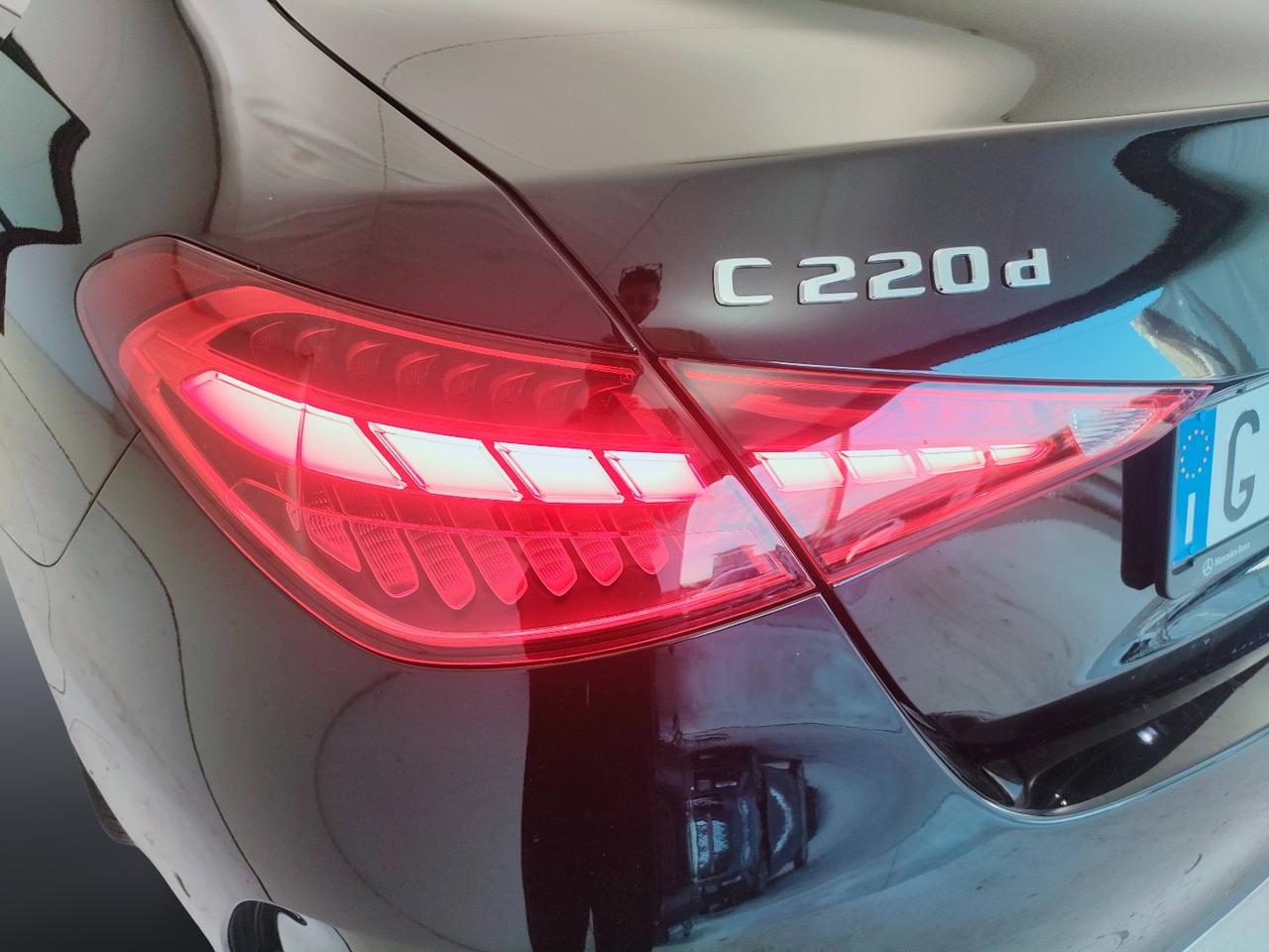 Mercedes-Benz Classe C-W206 Berlina 2021 - C 220 d mhev AMG Line Advanced Plus 4matic 200cv auto