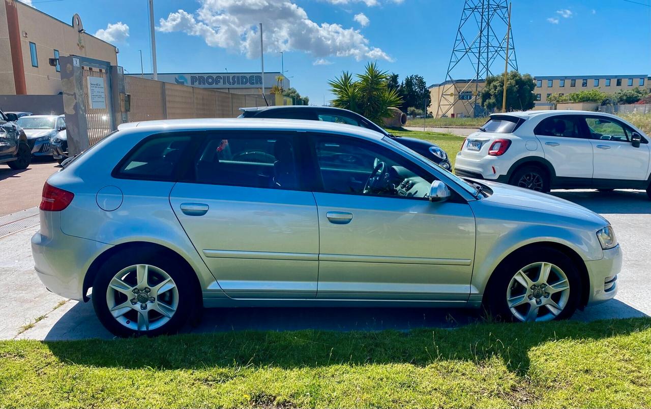Audi A3 SPB 1.6 TDI 105 cv. CR S-Tronic Ambition