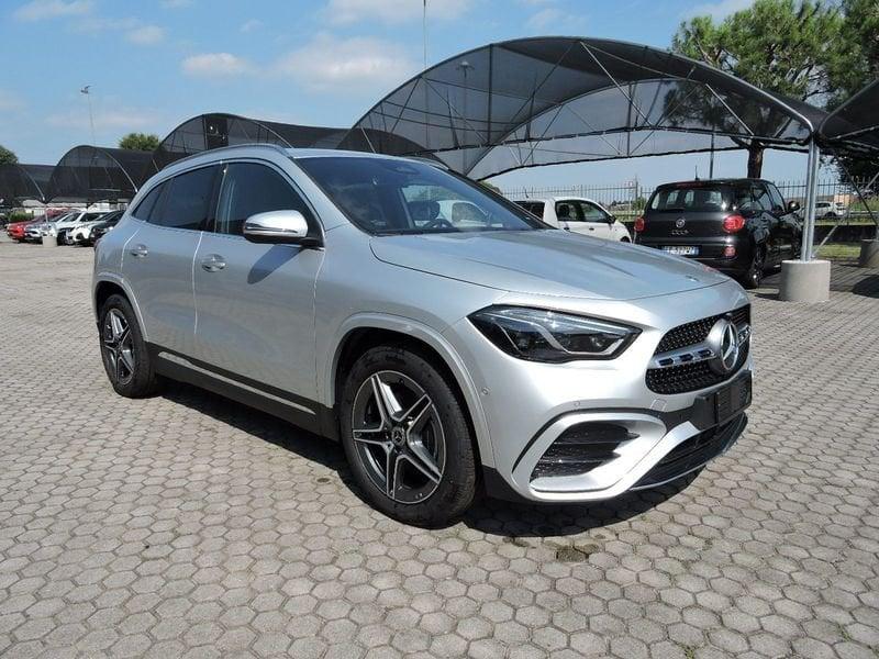 Mercedes-Benz GLA GLA 180 Automatic AMG Line Advanced Plus