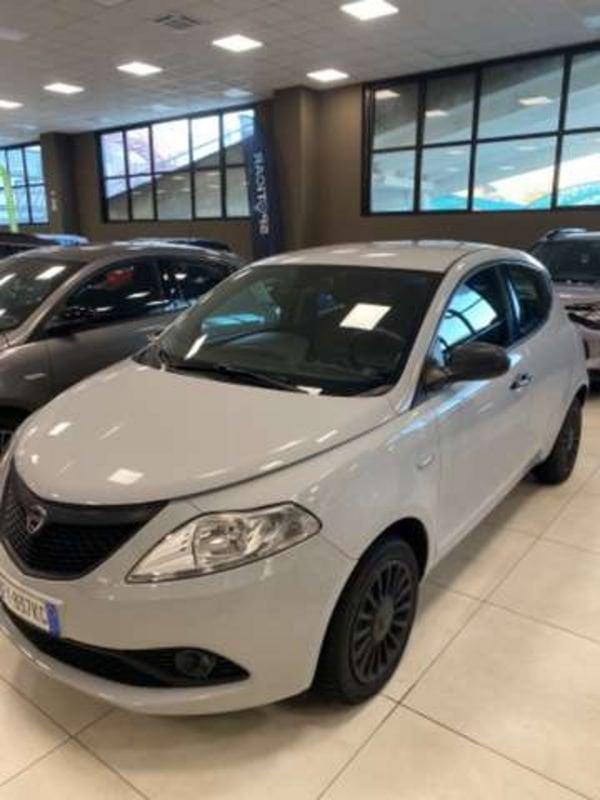 Lancia Ypsilon 5 Porte 1.2 Elefantino