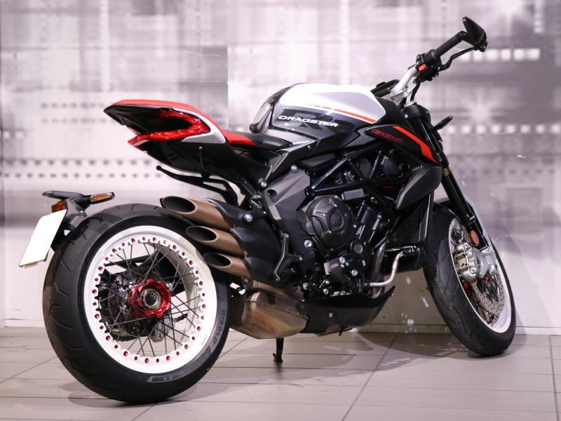 MV Agusta Dragster 800 RR