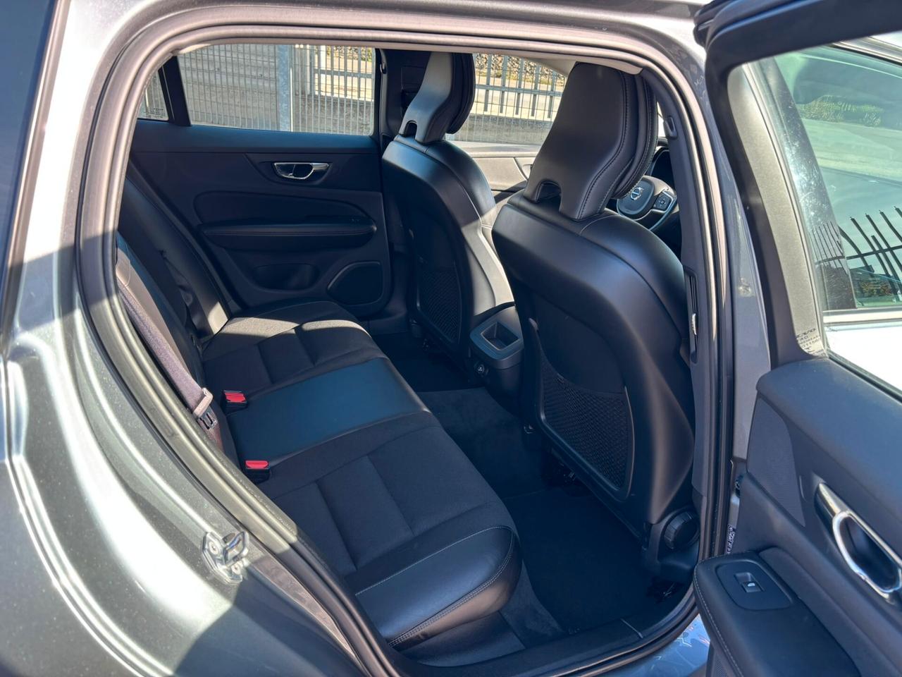 Volvo V60 D3 Geartronic Business Plus