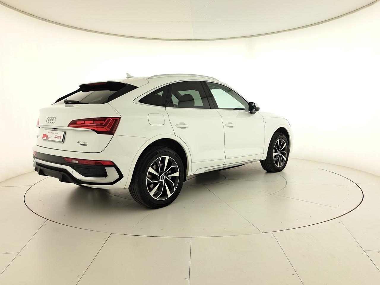 Audi Q5 sportback 40 2.0 tdi mhev 12v s line quattro s-tronic