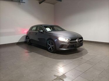 MERCEDES-BENZ A 180 Sport