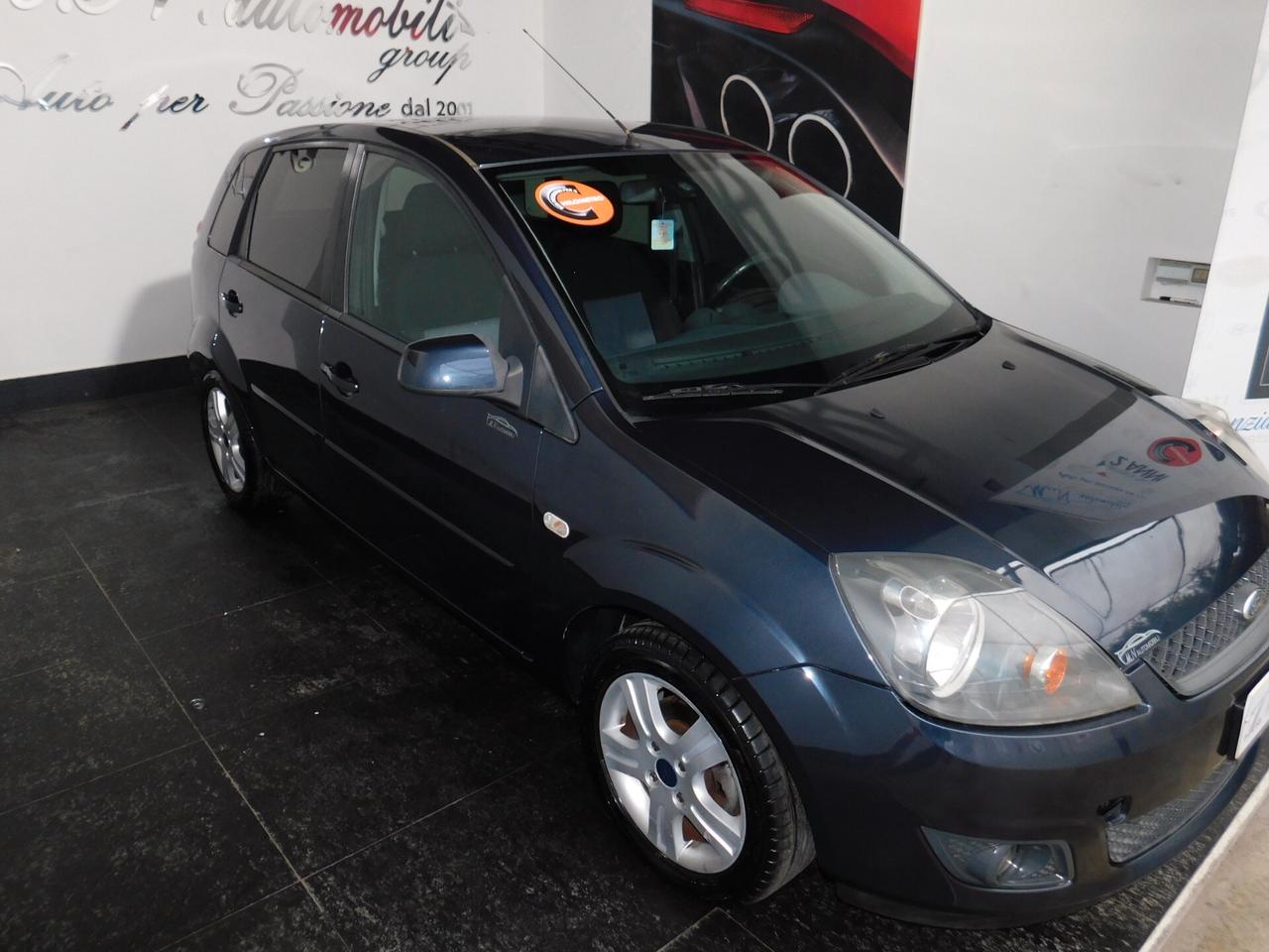 Ford Fiesta 1.4 TDCi 5p. Ghia