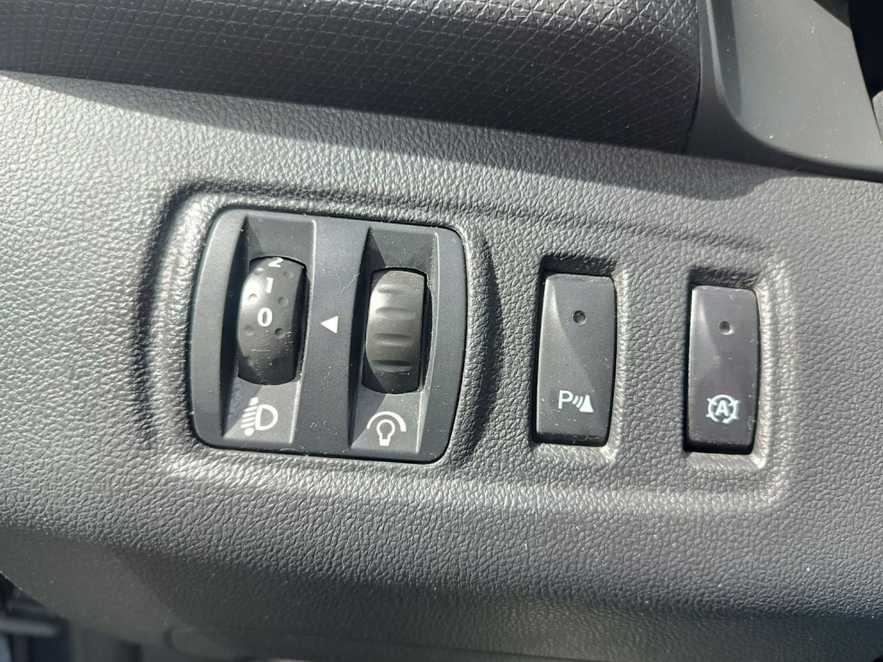 RENAULT Clio dCi 8V 75 CV Start&Stop 5 porte Energy Intens