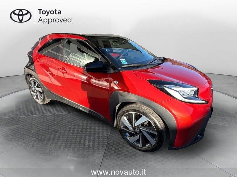 Toyota Aygo X 1.0B (72 CV) Lounge S-CVT