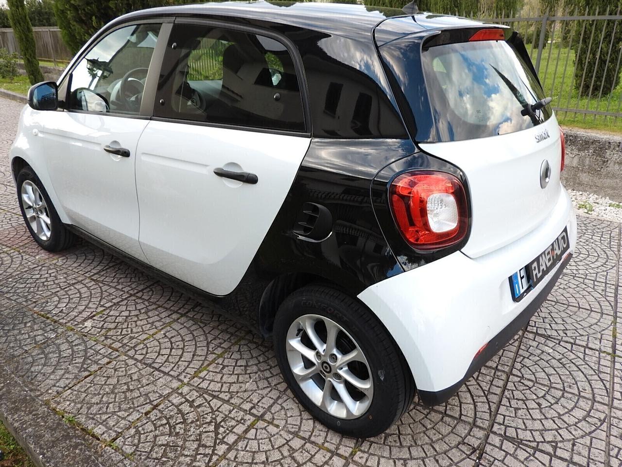 Smart ForFour 1.0 gpl twinamic NEOP.