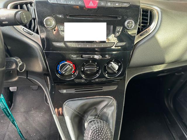 LANCIA Ypsilon 1.2 5p.S&S Gold Imp.Gpl nuovo