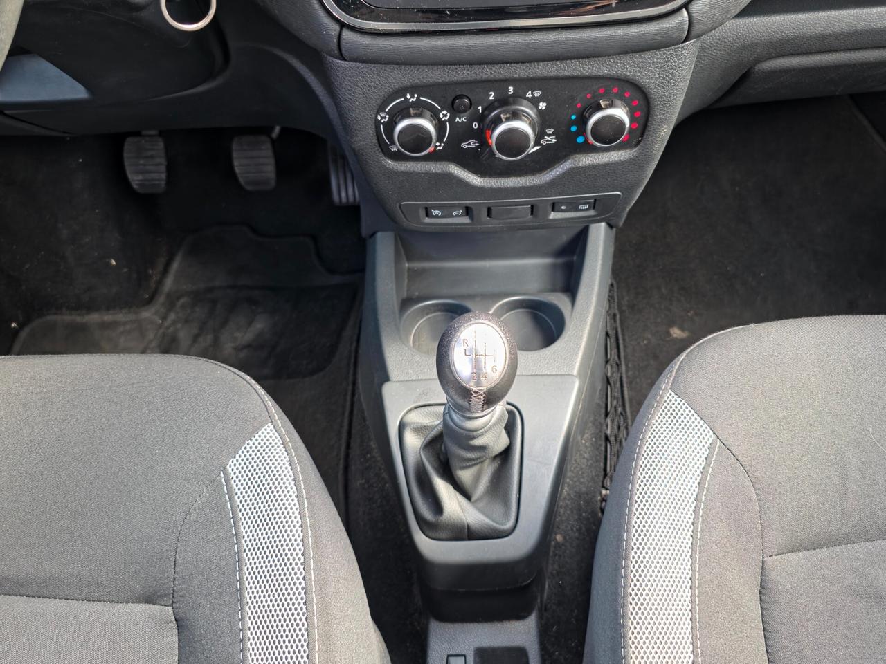 Dacia Lodgy Stepway 1.5 Blue dCi 8V 115CV 7 posti E6 Manuale NEO 2019