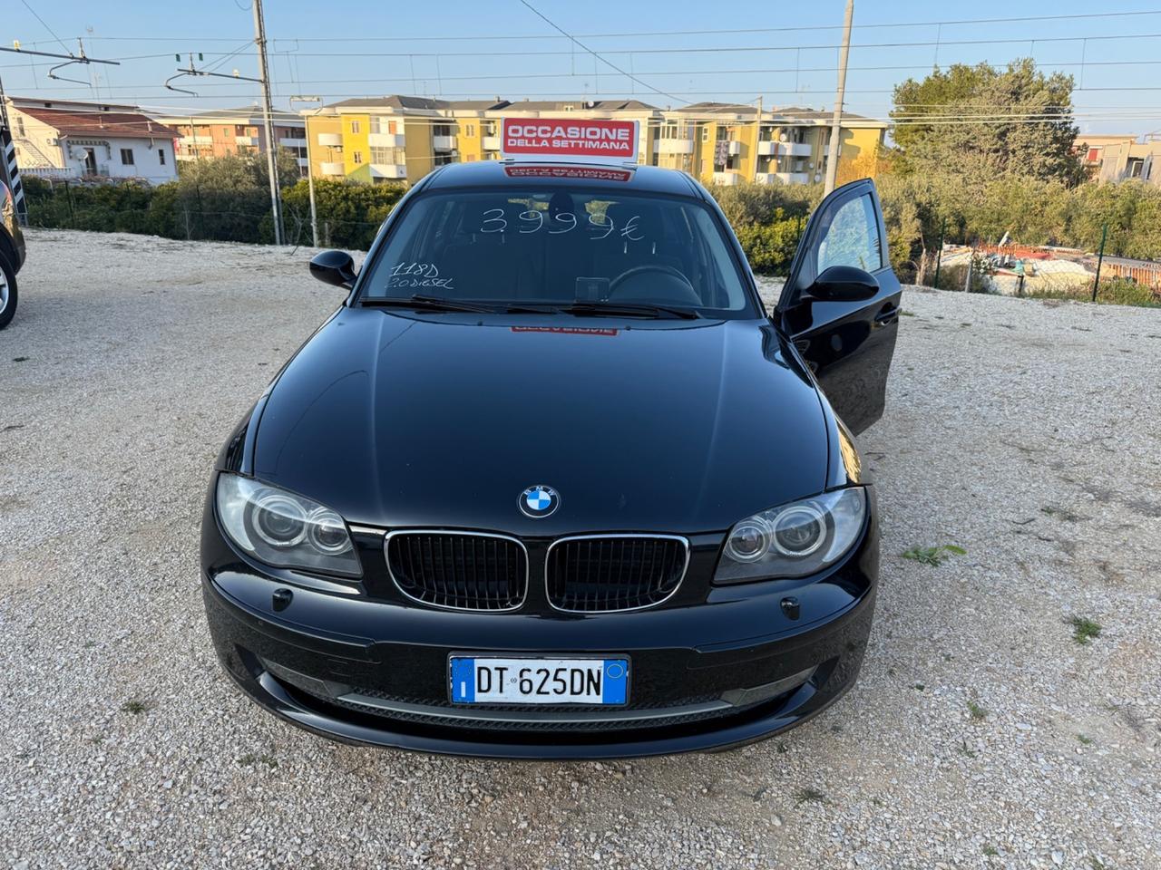 Bmw 118 serie 1 STUPENDA 3.999€ PERMUTE