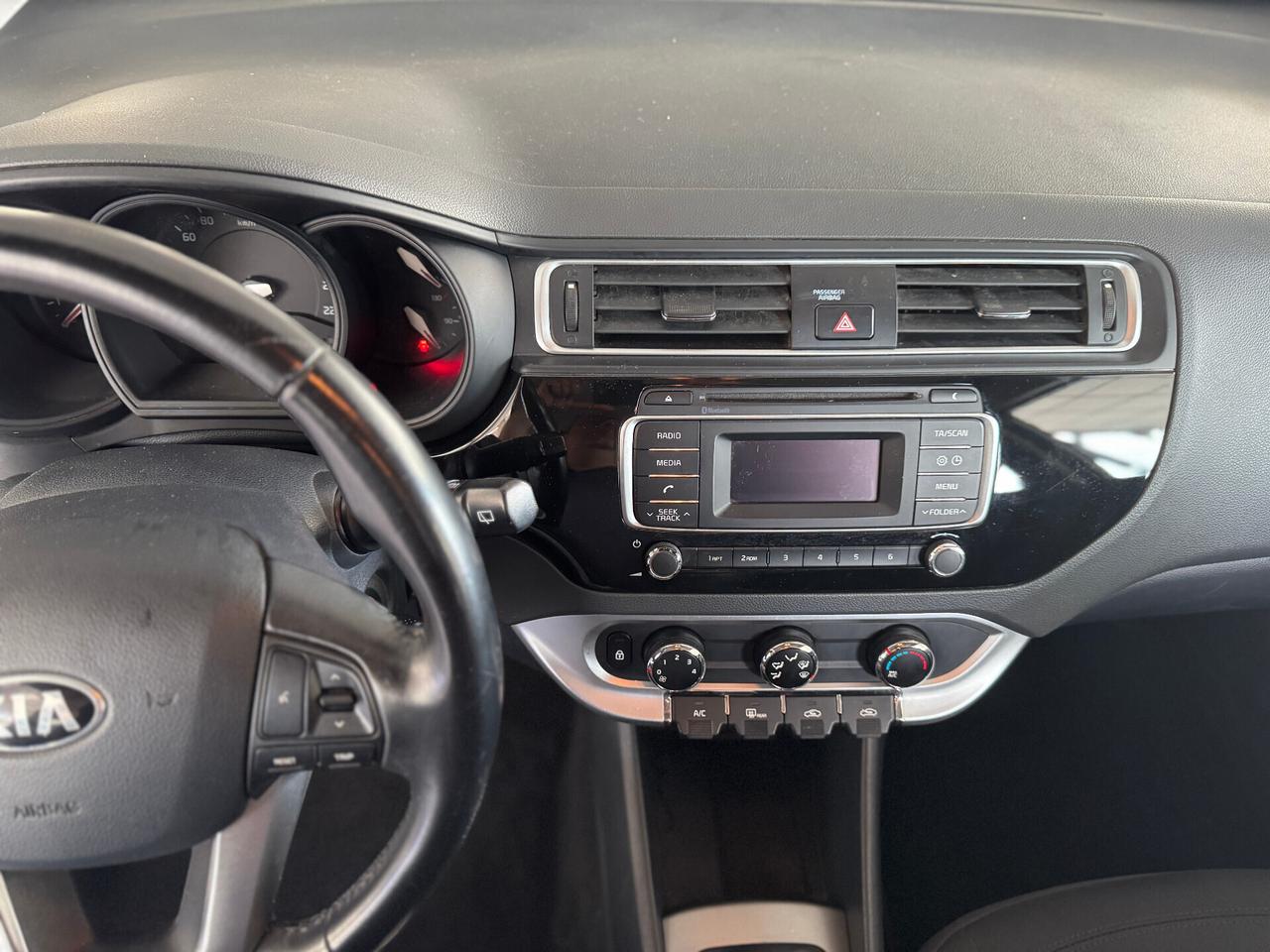 Kia Rio 1.1 CRDi 5p. Cool
