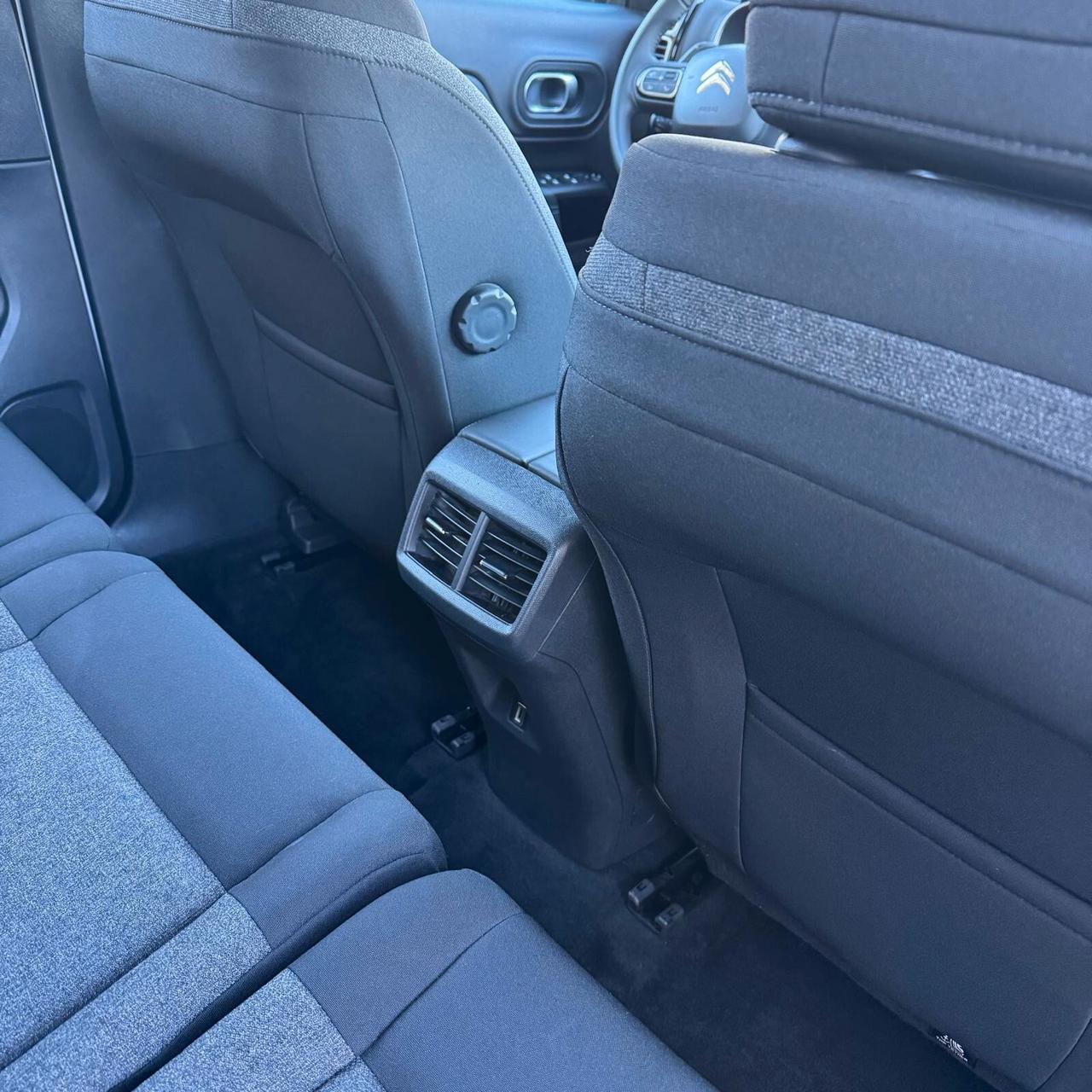 Citroen C5 Aircross 1.5 HDi 130CV EAT8 2024 - 12.000 km - Garanzia