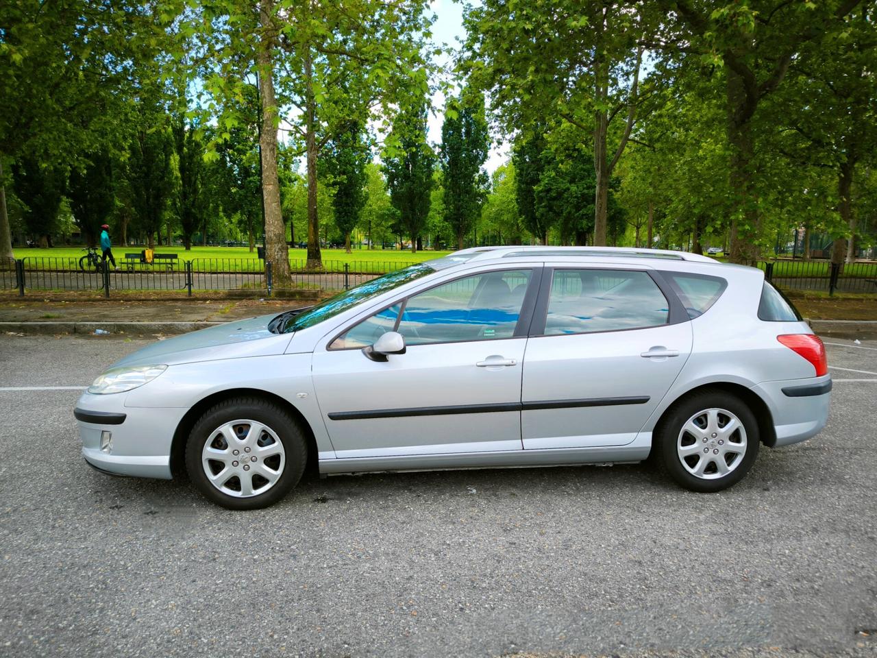 Peugeot 407 1.8 SW Premium GPL