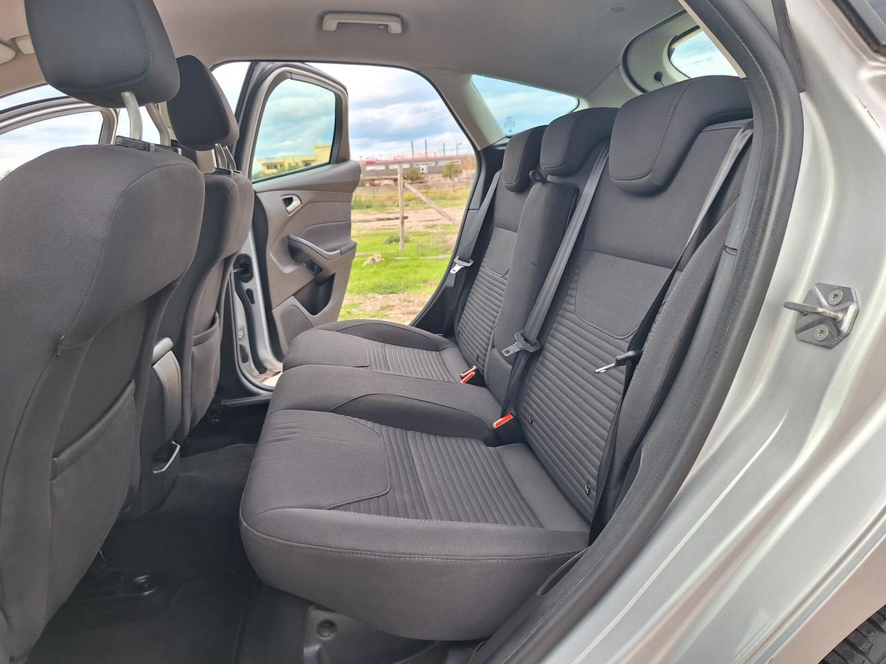 Ford Focus 1.5 TDCi 120 CV BERLINA 100000 KM