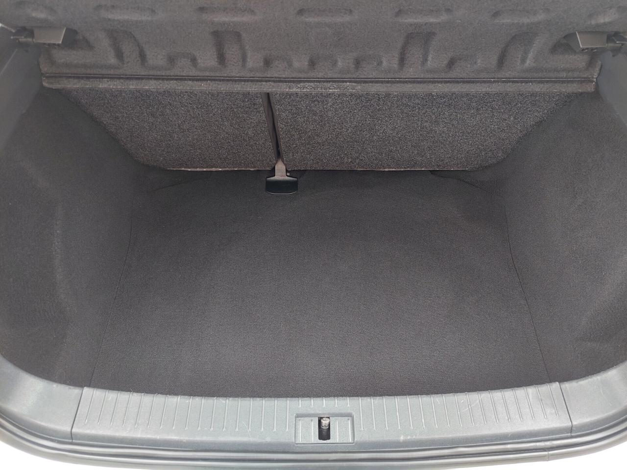 Seat Ibiza 1.2 12V 5p. Reference