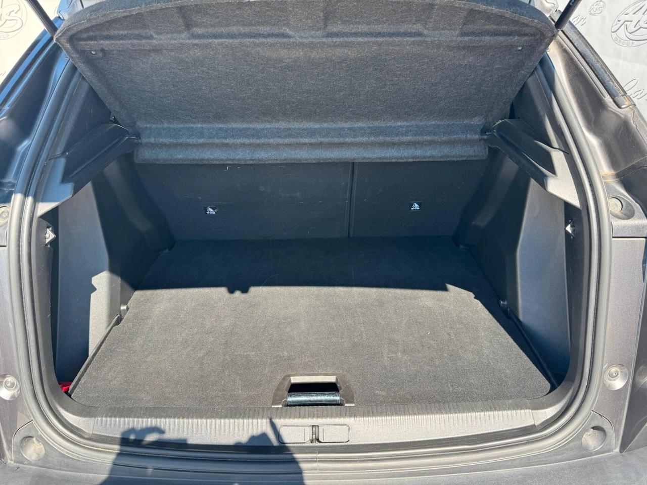 Peugeot 2008 1.2 PureTech 130cv S&S Allure