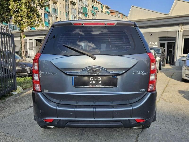 Mahindra XUV500 2.2 16V AWD (4x4) 7POSTI