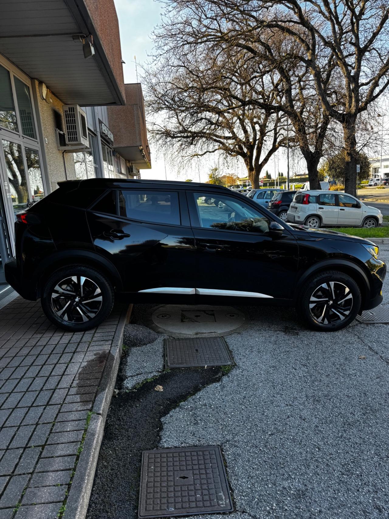 Peugeot 2008 BlueHDi 130 S&S EAT8 GT