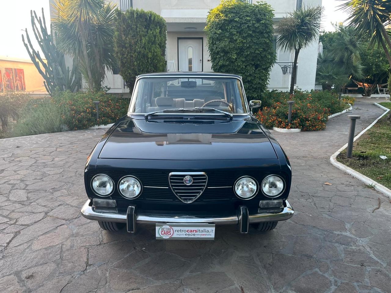 Alfa Romeo 2000 berlina