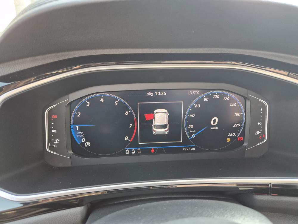 Volkswagen T-Roc 1.0 tsi R-Line 110cv