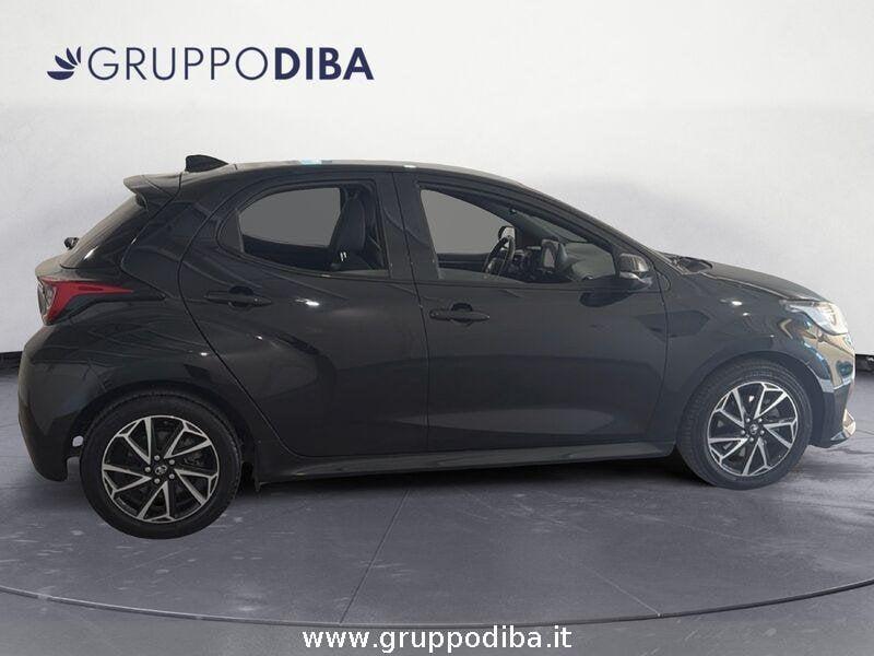 Toyota Yaris IV 2020 1.5h Lounge