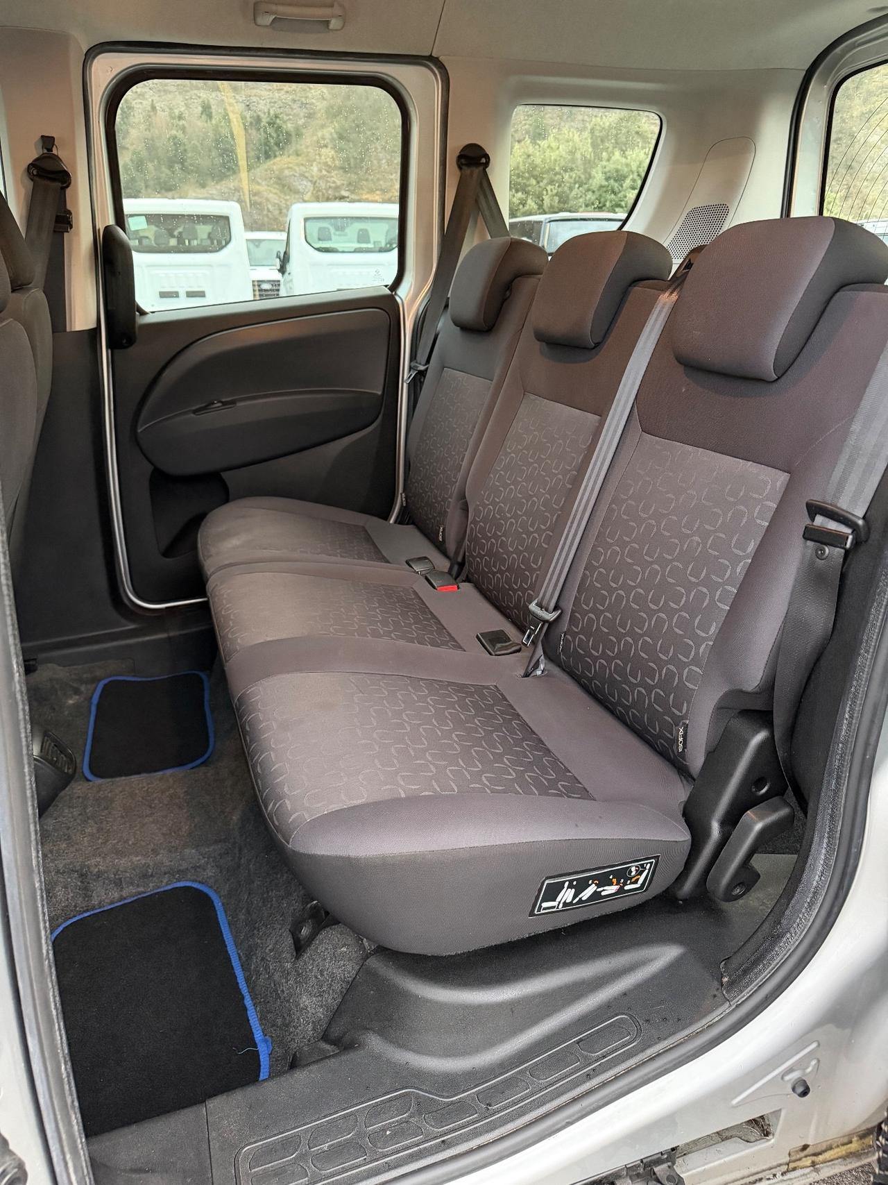 Fiat Doblo Doblò 1.6 MJT 105CV 5 POSTI - NEOPATENTATI