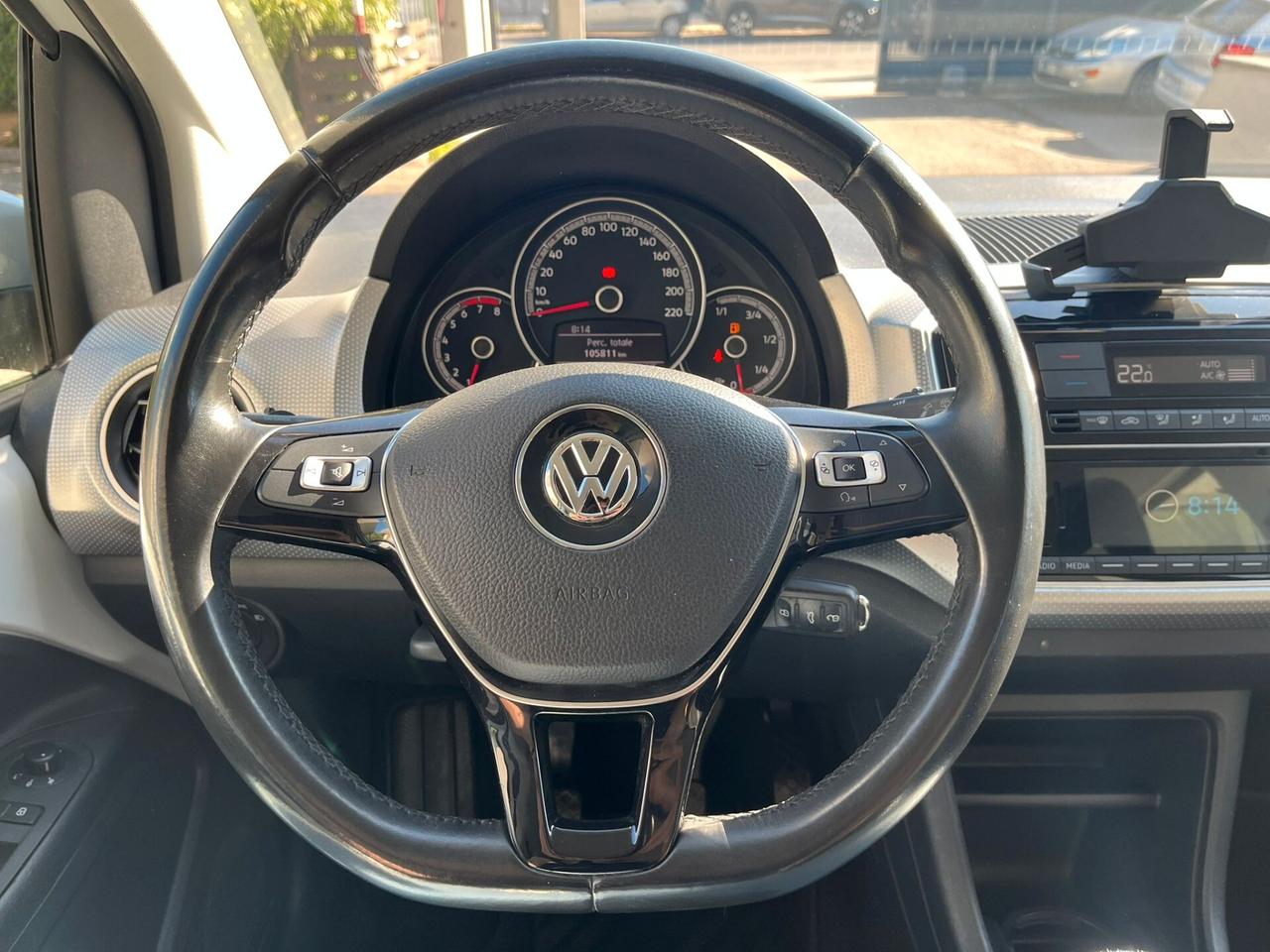 Volkswagen up! 5p 1.0 High 75cv OK NEOPAT. PDC/TELCLIMA PERF.