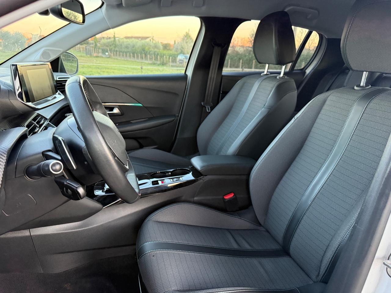 Peugeot 208 PureTech 100 Stop&Start 5 porte Allure Pack