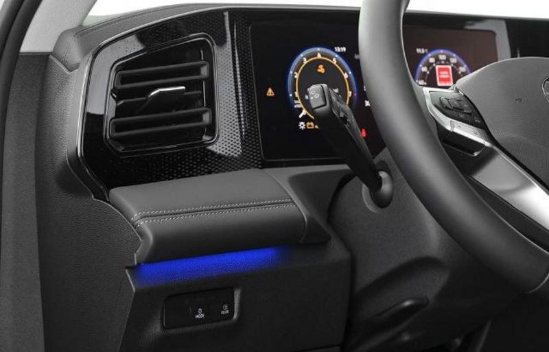 Volkswagen Tiguan 1.5 eTSI 130 CV EVO ACT DSG Life Nuovo Modello 18" Led Camera
