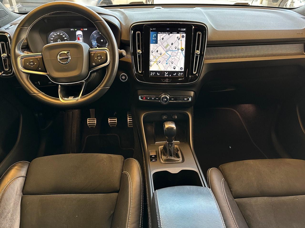 Volvo XC40 D3 AWD R-design 150 Cv