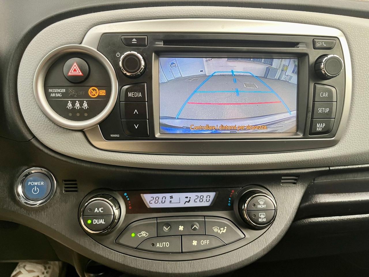 Toyota Yaris 1.5 Hybrid 2014 131.000km perfetta