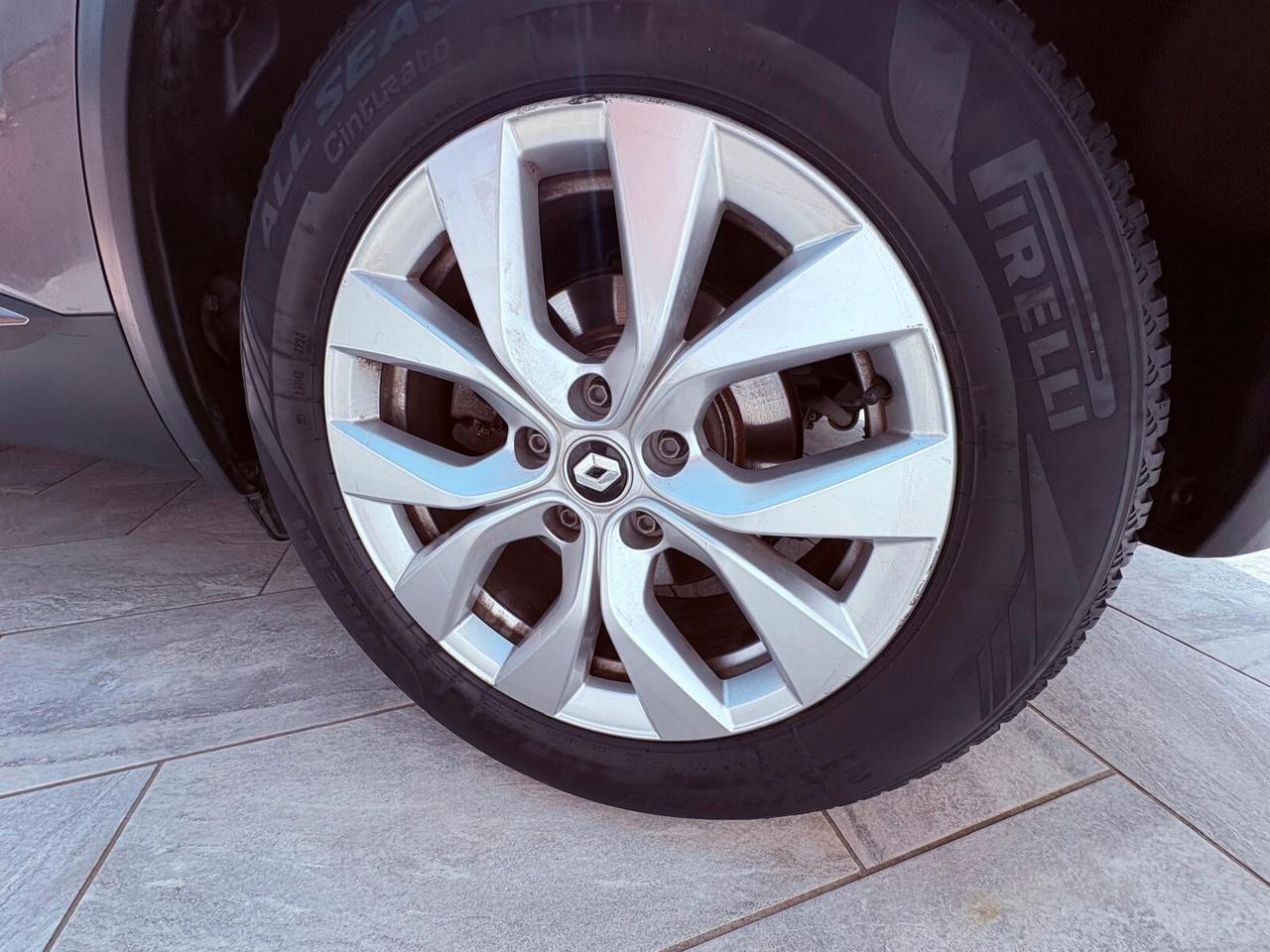 Renault Captur Plug-in Hybrid E-Tech 160 CV Intens