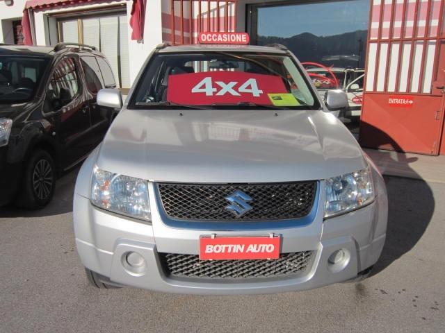 Suzuki Grand Vitara 1.6 16V 3 porte 4 x 4 NEOPATENTATI