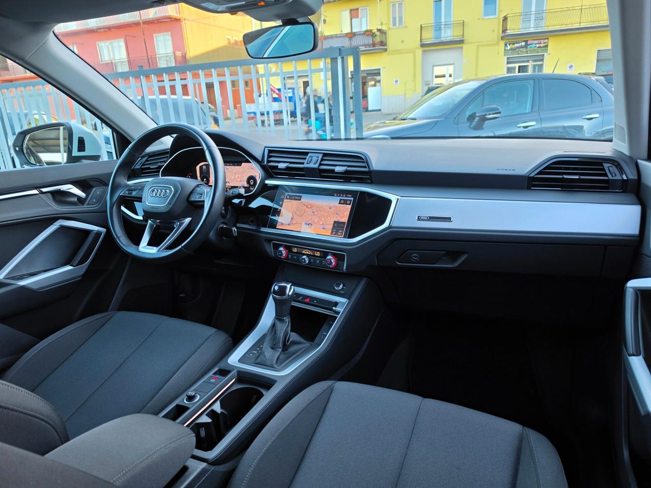 Audi Q3 35 TDI Business Advanced S-Tronic