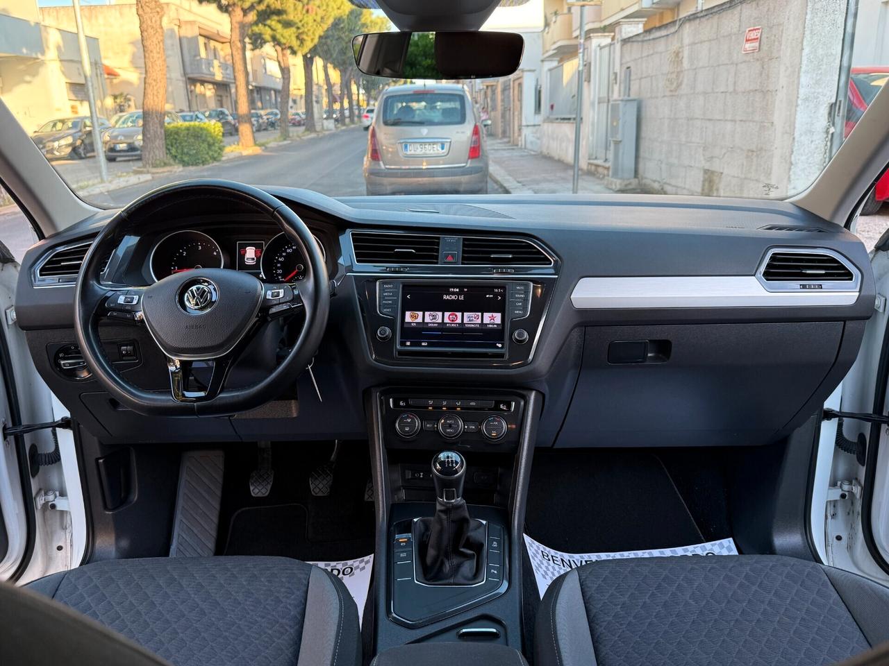 Volkswagen Tiguan 1.6 TDI 116CV CARPLAY - 2017