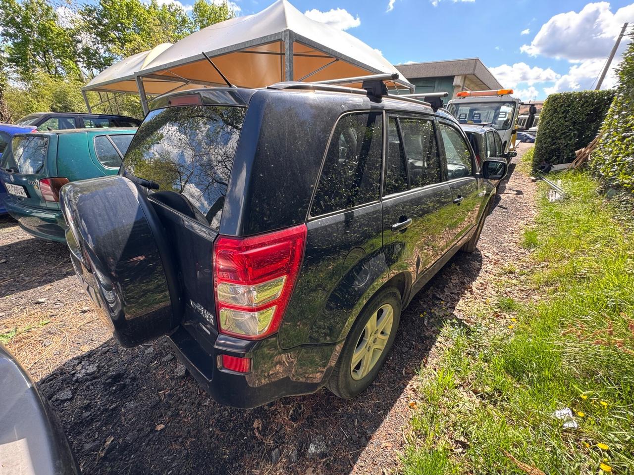 Suzuki Grand Vitara 1.9 DDiS 5 porte Executive ( Motore rumoroso)