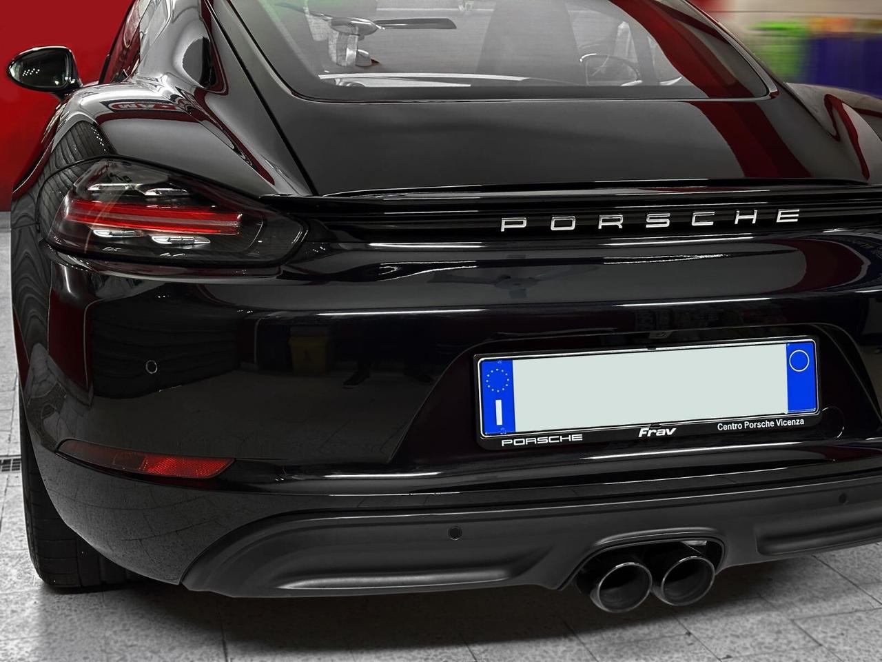 Porsche 718 Spyder Cayman 2.0 T PDK