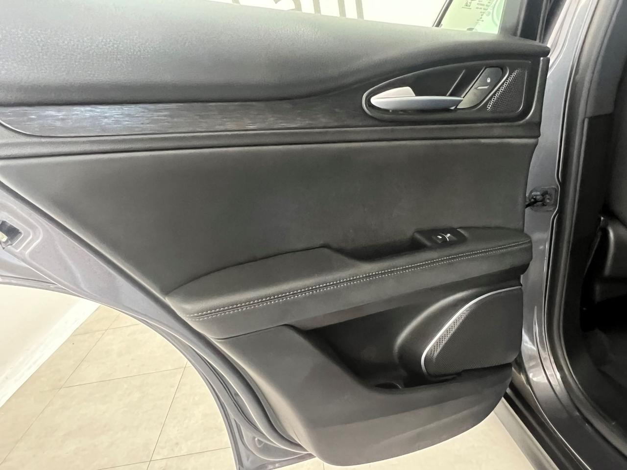 ALFA ROMEO Stelvio 2022 Stelvio 2.2 t Super Business rwd 160cv auto