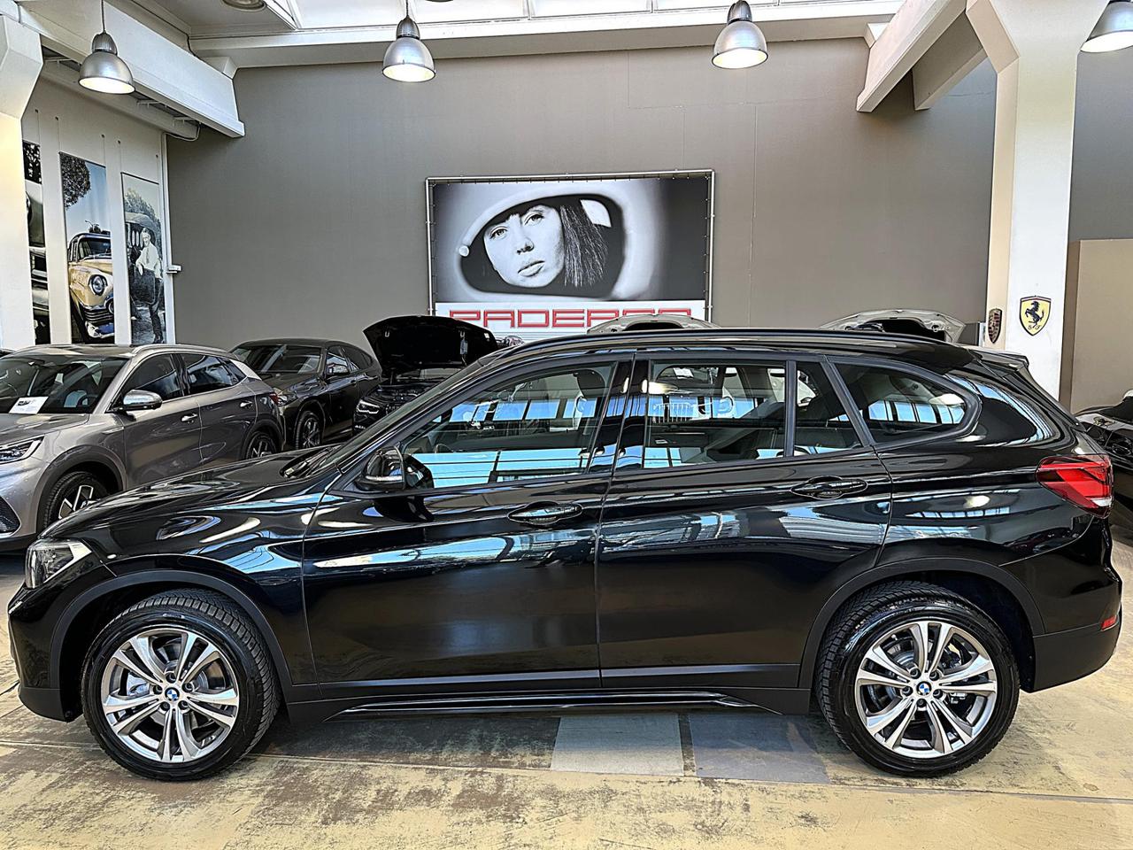 BMW X1 xdrive20d Sport Auto - 18" - LED - Head Up dspl