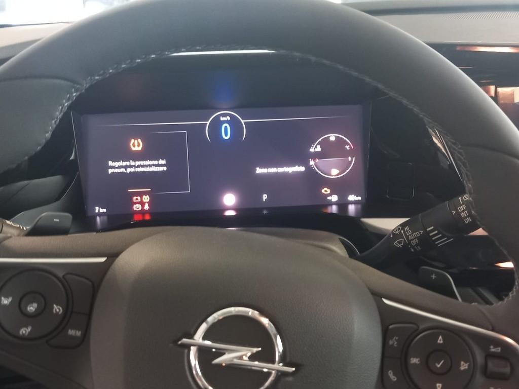 OPEL GRANDLAND GS HYBRID 136 HP