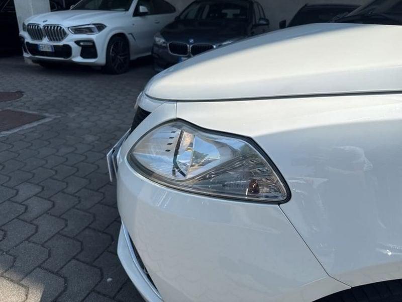 Lancia Ypsilon 1.2 SILVER 69CV