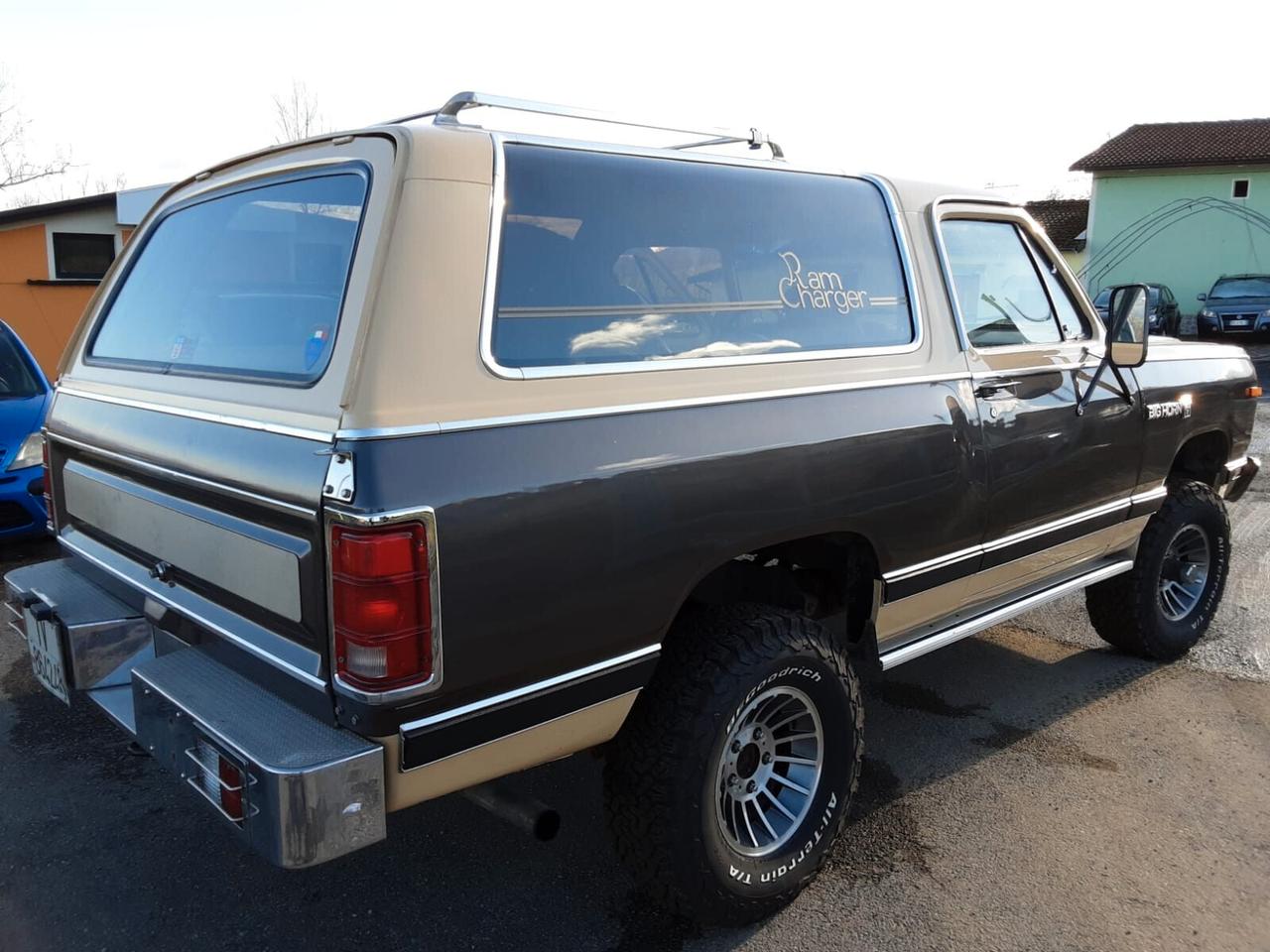 DODGE RAMCHARGER BIG HORN