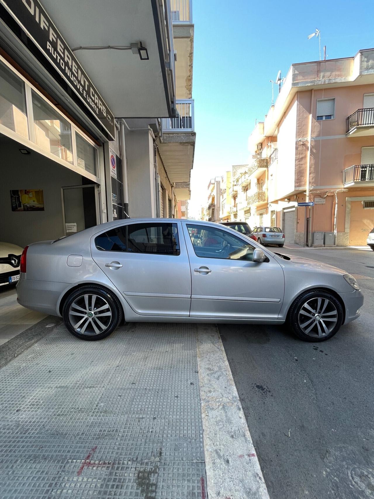 Skoda Octavia 1.6 TDI CR 105 CV Ambition SOLO 122.000KM