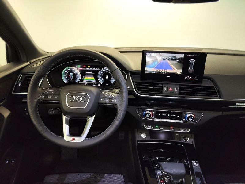 Audi Q5 SPB 50 TFSI e quattro S tronic Identity Black
