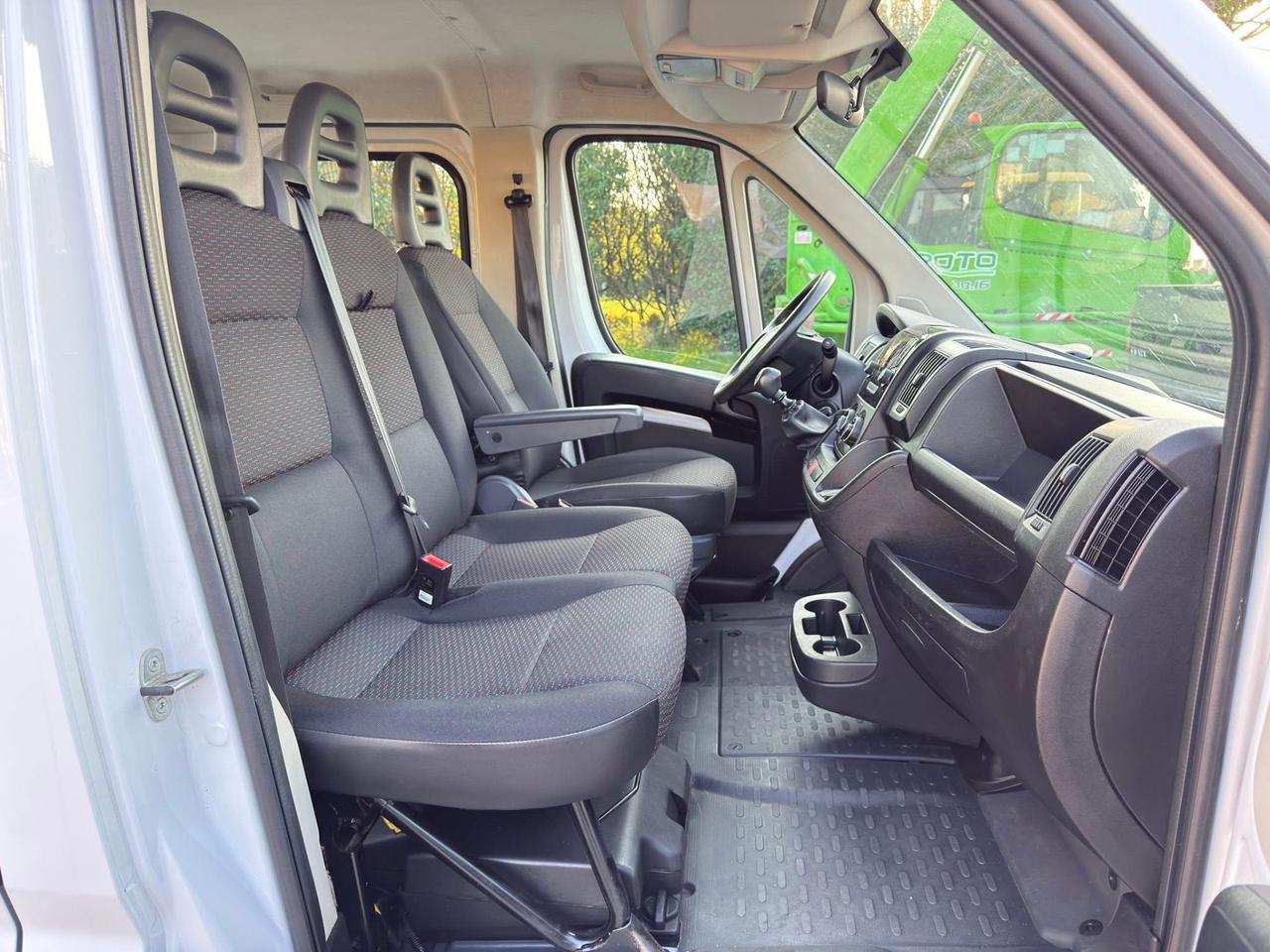 Furgone cassonato OPEL MOVANO - 7 POSTI