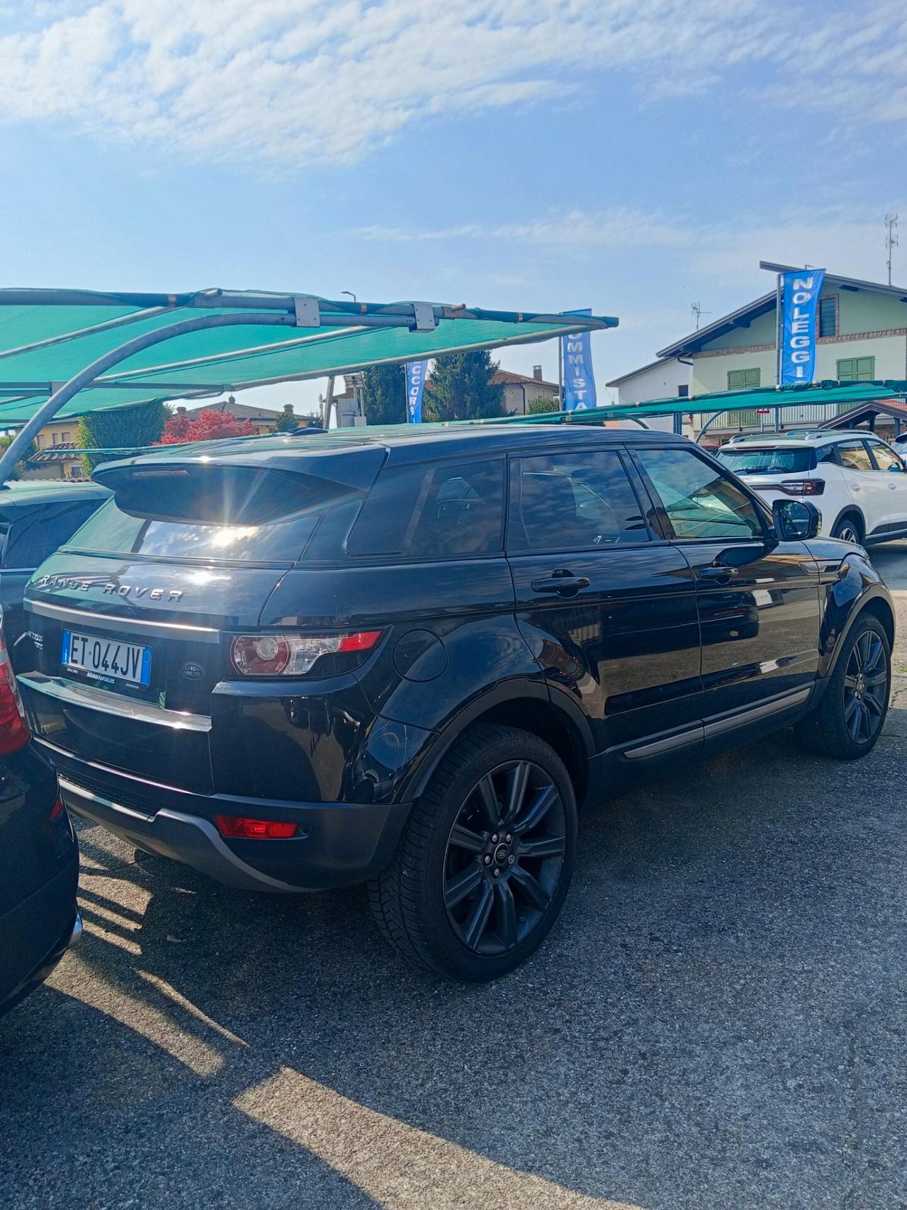 Land Rover Range Evoque 2.2 TD4 5p. Dynamic